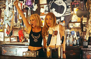 Lil s Violet a Coyote Ugly c. helyen ...