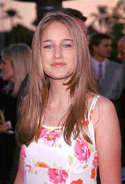 Leelee Sobieski - ltjtok, milyen bombz !